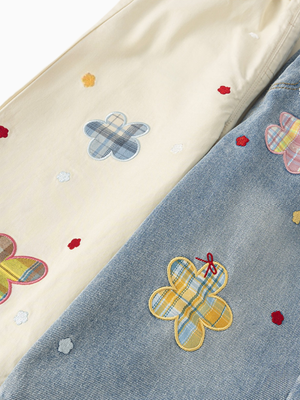 Girl Wide-Leg Patchwork Jeans with Plaid Flower Applique